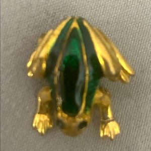 Vintage Enamel and Gold Frog Pin